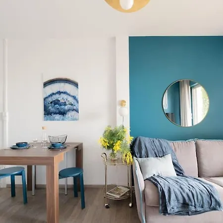 L'ecrin Bleu Parking-clim-cosy Apartment *